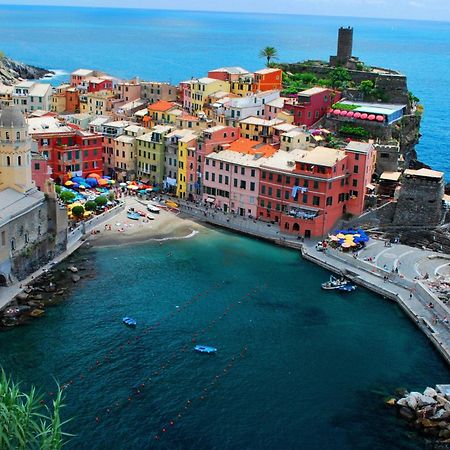 Luminoso Appartamento Vicino Alle Cinque Terre La Spezia Exterior foto